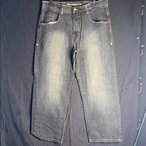 Stylish Relaxed Fit Jeans - Gray